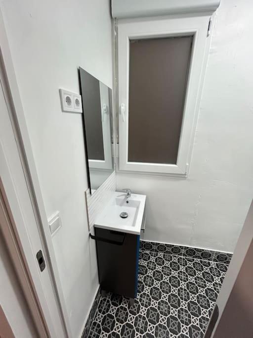 Apartamento Recien Reformado Con 5 Habitaciones Y 3 Banos Madryt Zewnętrze zdjęcie