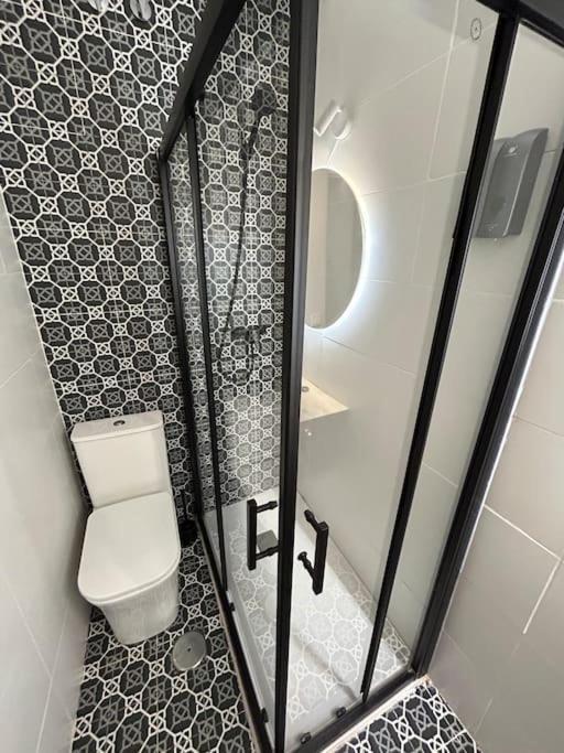 Apartamento Recien Reformado Con 5 Habitaciones Y 3 Banos Madryt Zewnętrze zdjęcie