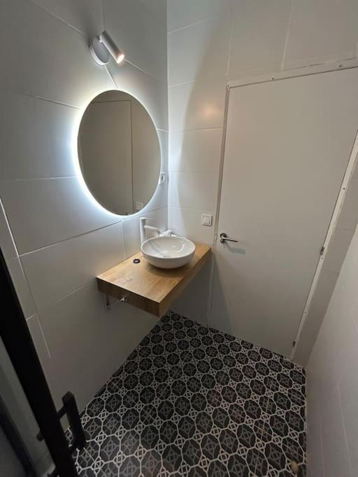 Apartamento Recien Reformado Con 5 Habitaciones Y 3 Banos Madryt Zewnętrze zdjęcie